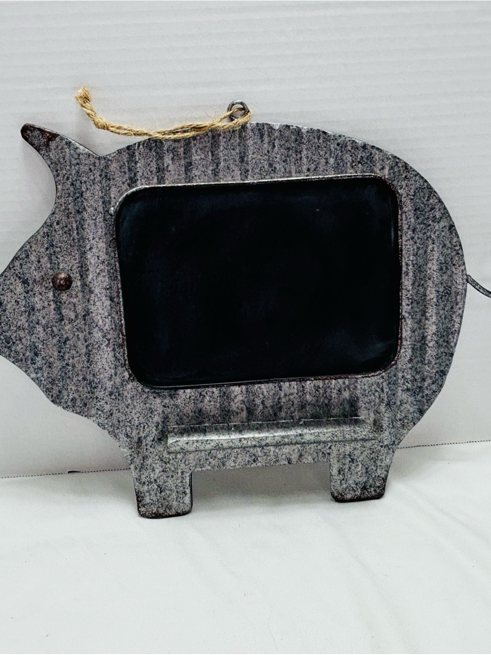 Farmhouse Gray Pig Chalkboard with Rope Hanger - Home Accents